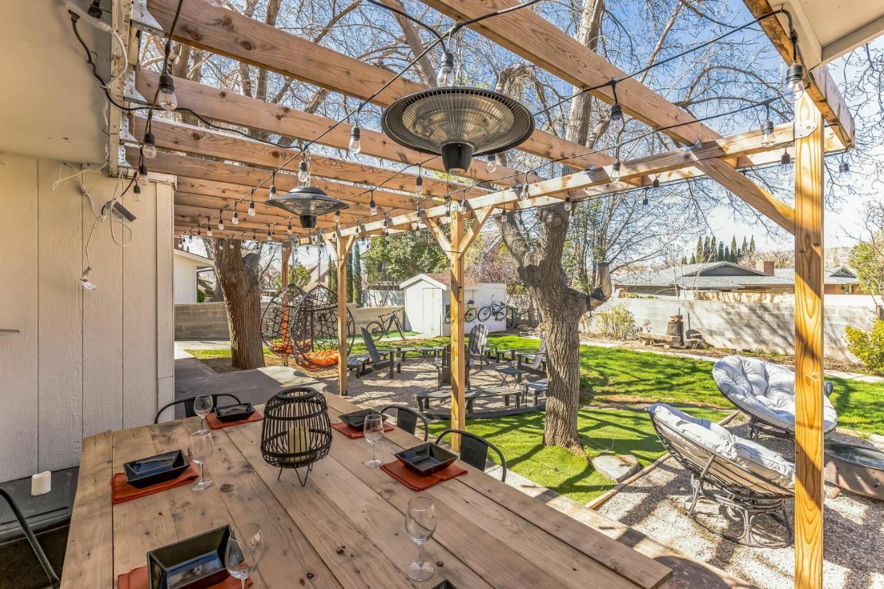 St George Family Getaway With Fire Pit, Ping Pong And Pet-Friendly Amenities Villa St. George Bagian luar foto