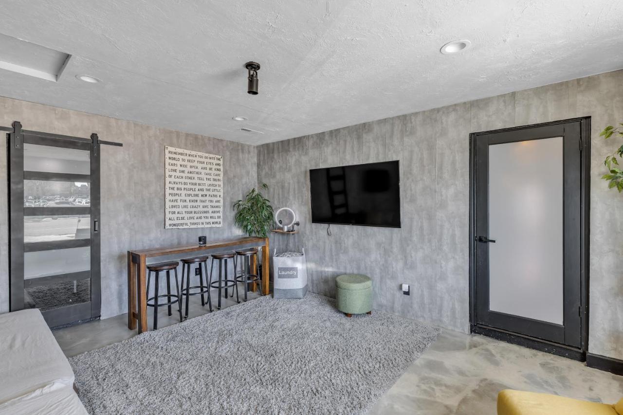 St George Family Getaway With Fire Pit, Ping Pong And Pet-Friendly Amenities Villa St. George Bagian luar foto